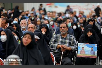 آیین افتتاحیه اولین کنگره 1000 شهید منطقه 10