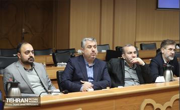 جلسه شورای معاونان و شهرداران مناطق 13