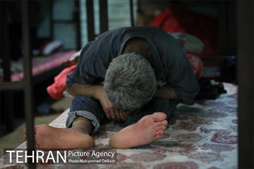 شب های تهران،فوریت خدمات اجتماعی 35