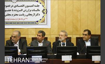 جلسه کمیسیون اقتصادی در خصوص بررسی لایحه مالیات برارزش افزوده  4