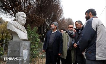 رونمایی از سردیس شهدای دانشجو 22