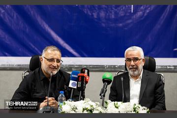 دیدار شهردار تهران با تولیت آستان علوی