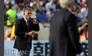 دیدار تیم های فوتبال ایران و چین