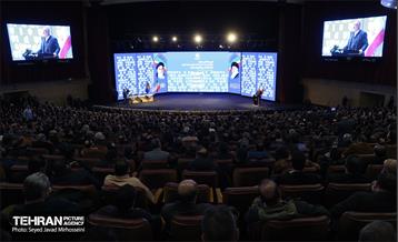 مراسم رونمایی از نخستین بسته حمل و نقل عمومی برقی تهران 30