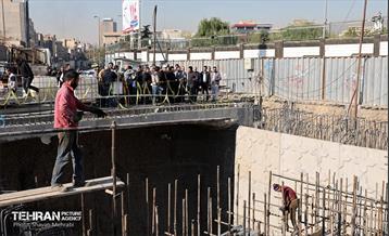 بازدید عضو شورا از پروژه‌های عمرانی شهری 35