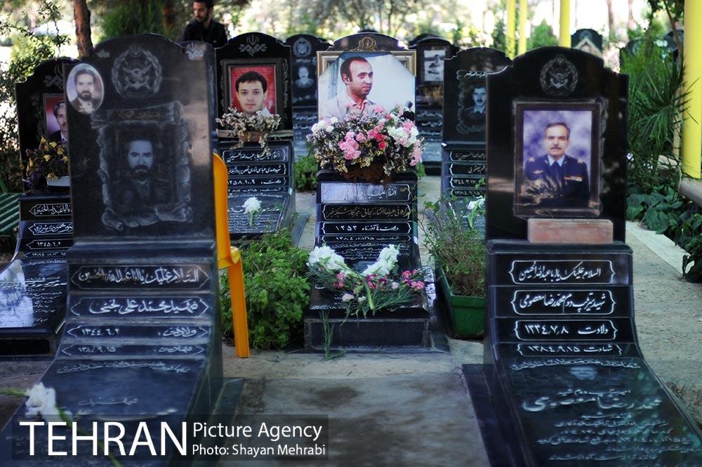 مقبره الشهدا اصحاب رسانه 14