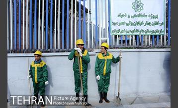 آیین کاشت 40 اصله درخت، به مناسبت چهلمین سالگرد انقلاب اسلامی باحضور شهردار تهران 31