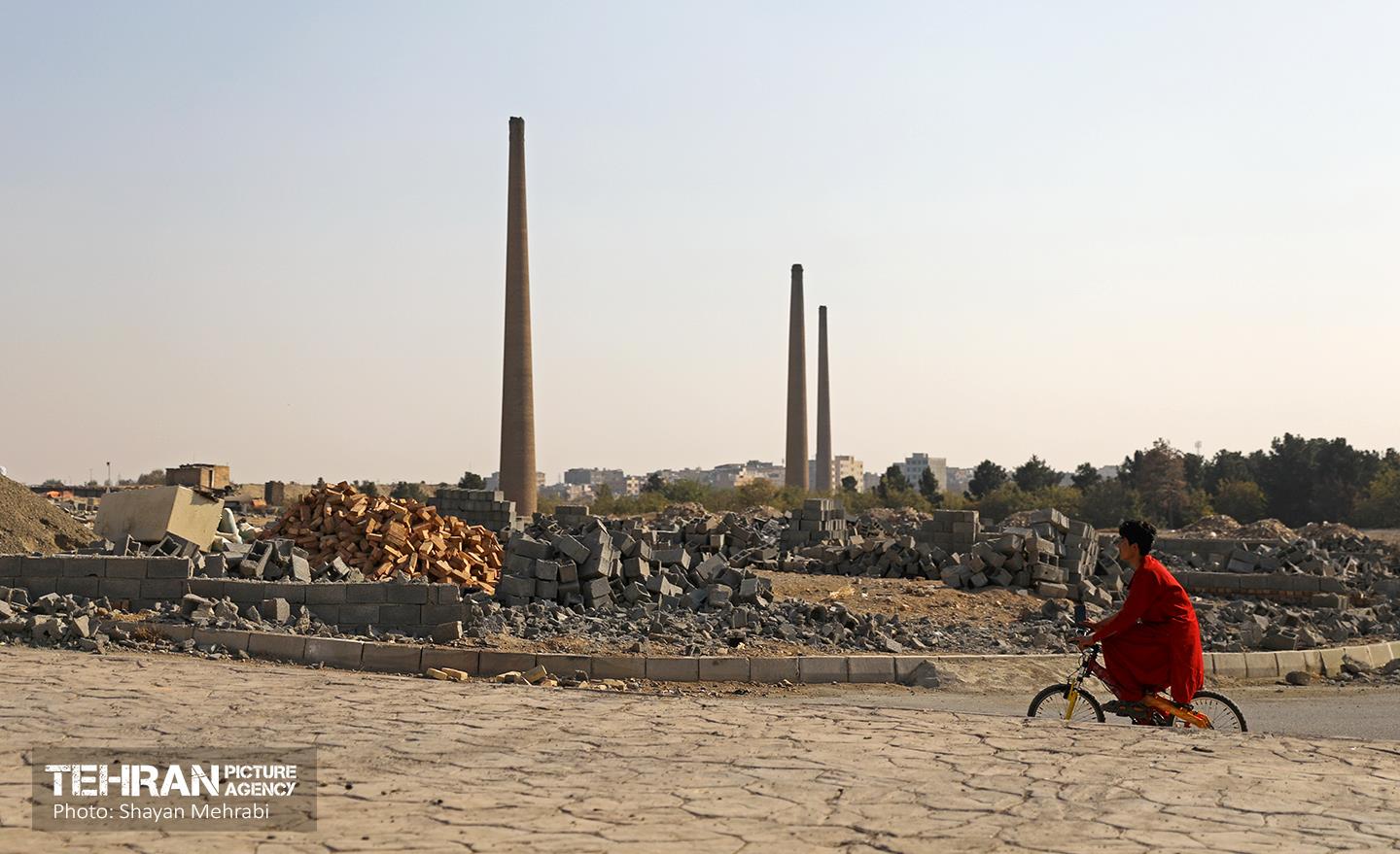 تخریب ساخت‌ و سازهای غیر مجاز محله خلازیل 27