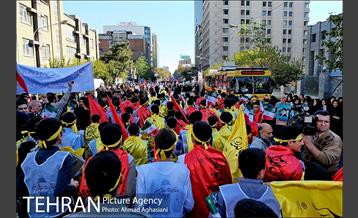 13 آبان، راهپیمایی روز دانش آموز 19