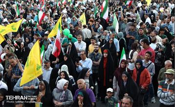مهمانی ۱۰ کیلومتری عید غدیر در تهران - 3 31