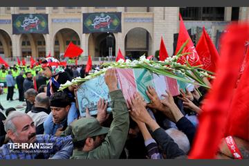 بدرقه خادمان و زائران اربعین 16