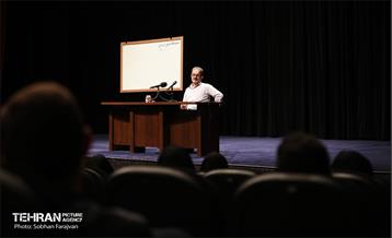 دوره آموزشی کنش‌گری رسانه‌ای آرمانشهر 4