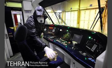 عملیات ضد عفونی کردن مترو تهران 31