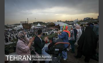 اجرای کنسرت سالار عقیلی در باغ کتاب 26