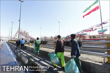 خدمات شهرداری تهران در پایان راهپیمایی ۲۲ بهمن 12