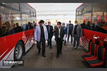 بازدید اعضای شورای شهر از مرکز اورهال سامانه شماره 2 اتوبوسرانی 15