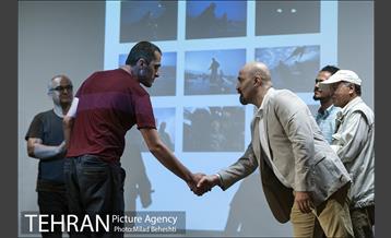 سومین دوره اعطای نشان عکس سال مطبوعاتی ایران 17