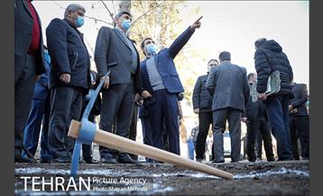 بازدید شهردار تهران از پروژه هاى منطقه ١٧