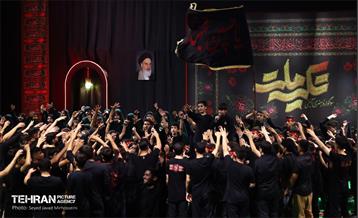 سوگواره آئینی هنری «تکیه ملت» در ورزشگاه شهید شیرودی 22