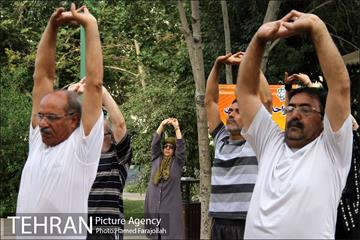 ورزش و نشاط صبحگاهی در بوستان های تهران‎ 6