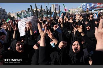 اجتماع مردم تهران در پی شهادت رهبر انقلاب - 1 27