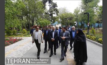 بازدید مدیر کل دفتر شهردار تهران از منطقه 16 24