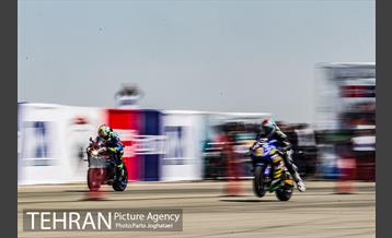 رقابت های جایزه بزرگ اتومبیلرانی  و موتور سواری رشته درگ 21