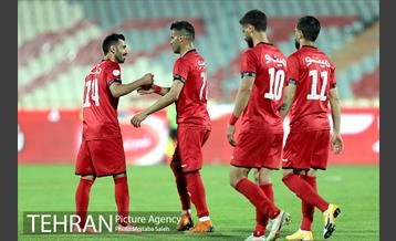 دیدار تیم های فوتبال پرسپولیس و نساجی  31