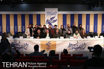 نشست خبری فیلم مردن در آب مطهر 15