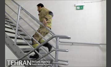 مسابقه پله نوردی آتش نشانان کشور 6