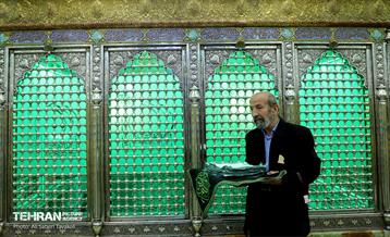 آئین غبار روبی ضریح مطهر امامزاده صالح(ع)  13