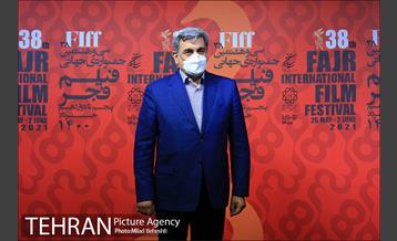 بازدید شهردار تهران از سی و هشتمین جشنواره جهانی فیلم فجر 2