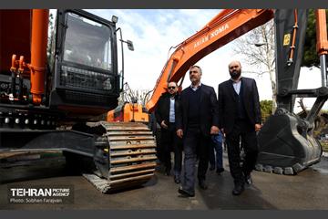 رونمایی از ماشین آلات سازمان مدیریت پسماند 11