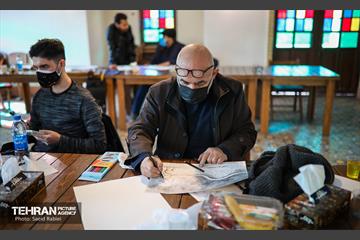 برگزاری ورکشاپ تخصصی کاریکاتور "آتیش نسوزونیم" 13
