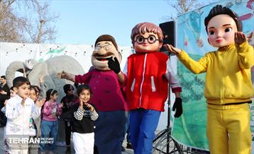 ویژه برنامه باغ عروسک‌ها در بوستان دانشجو 8