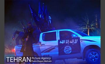 نمایش بزرگ «تنهاتر از مسیح» 38