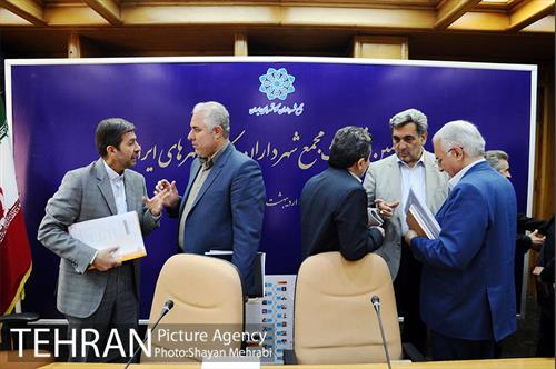 صد و یکمین نشست مجمع شهرداران کلان شهرهای ایران 21