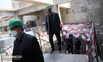 بازدید اعضای کمسیون حمل و نقل شورای اسلامی شهر از ایستگاه تقاطعی مترو توحید 42