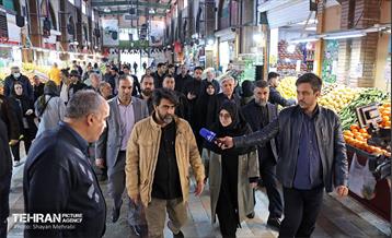 بازدید سخنگوی دولت از بازار میوه و تره‌بار و شهروند جلال آل احمد 49