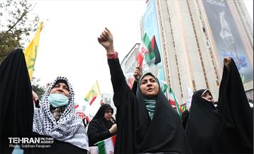 راهپیمایی ۱۳ آبان 21