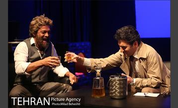 نمایش نوای اسرارآمیز‎ 11