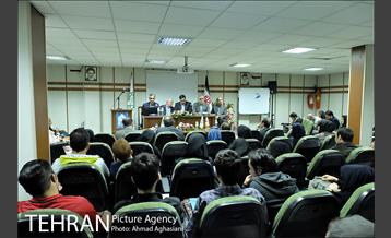 نخستین نشست تخصصی گردشگری پایدار شهری در تهران 6