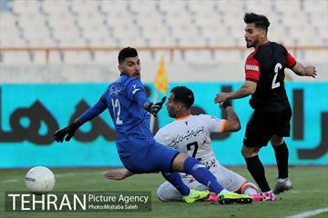 دیدار تیم های فوتبال پرسپولیس و مس کرمان 14