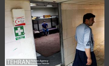 آماده سازی و توزیع 1000 پک افطاری در منطقه 6 27