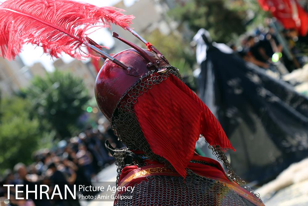 مراسم ظهر عاشورای حسینی (ع) 1