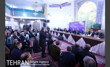 دیدار مردمی نمایندگان مجلس، اعضای شورای شهر، فرماندار تهران و شهردار منطقه ۸ 16