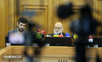 نشست خبری  رئیس شورای اسلامی شهر تهران 9