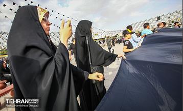 اهتزاز اَبَر پرچم متبرک ابا عبدالله حسین(ع) 11