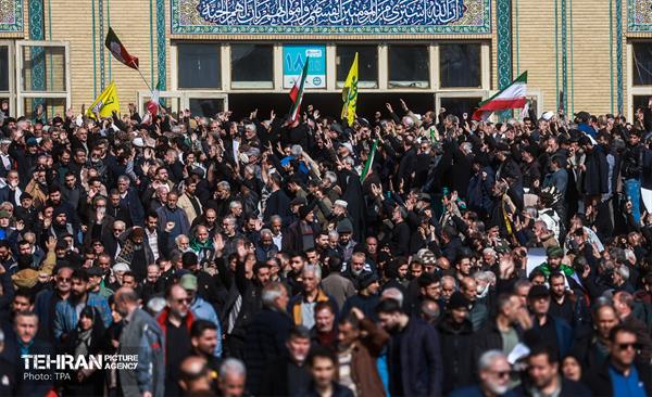 تشییع پیکر سردار شهید علی‌محمد نائینی