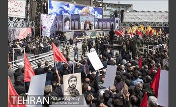 تشییع پیکر مطهر شهید محسن حججی 36